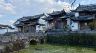 小红帽的冒险之旅